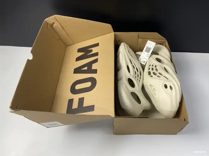 Yeezy RNNR Adidas FY4567 Sand Foam 0620